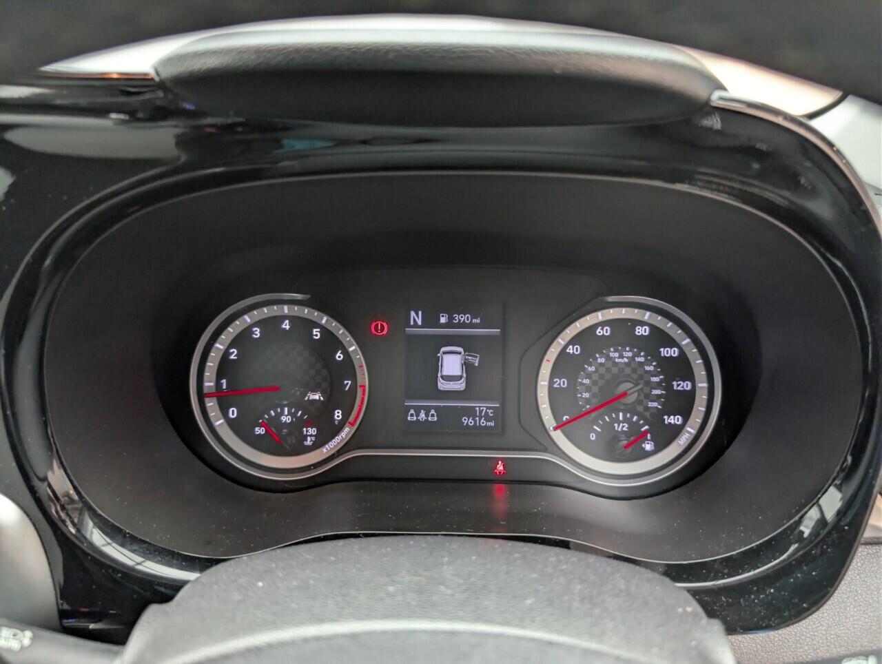 Used Hyundai i10 2021 for sale - 76657874: Photo 18