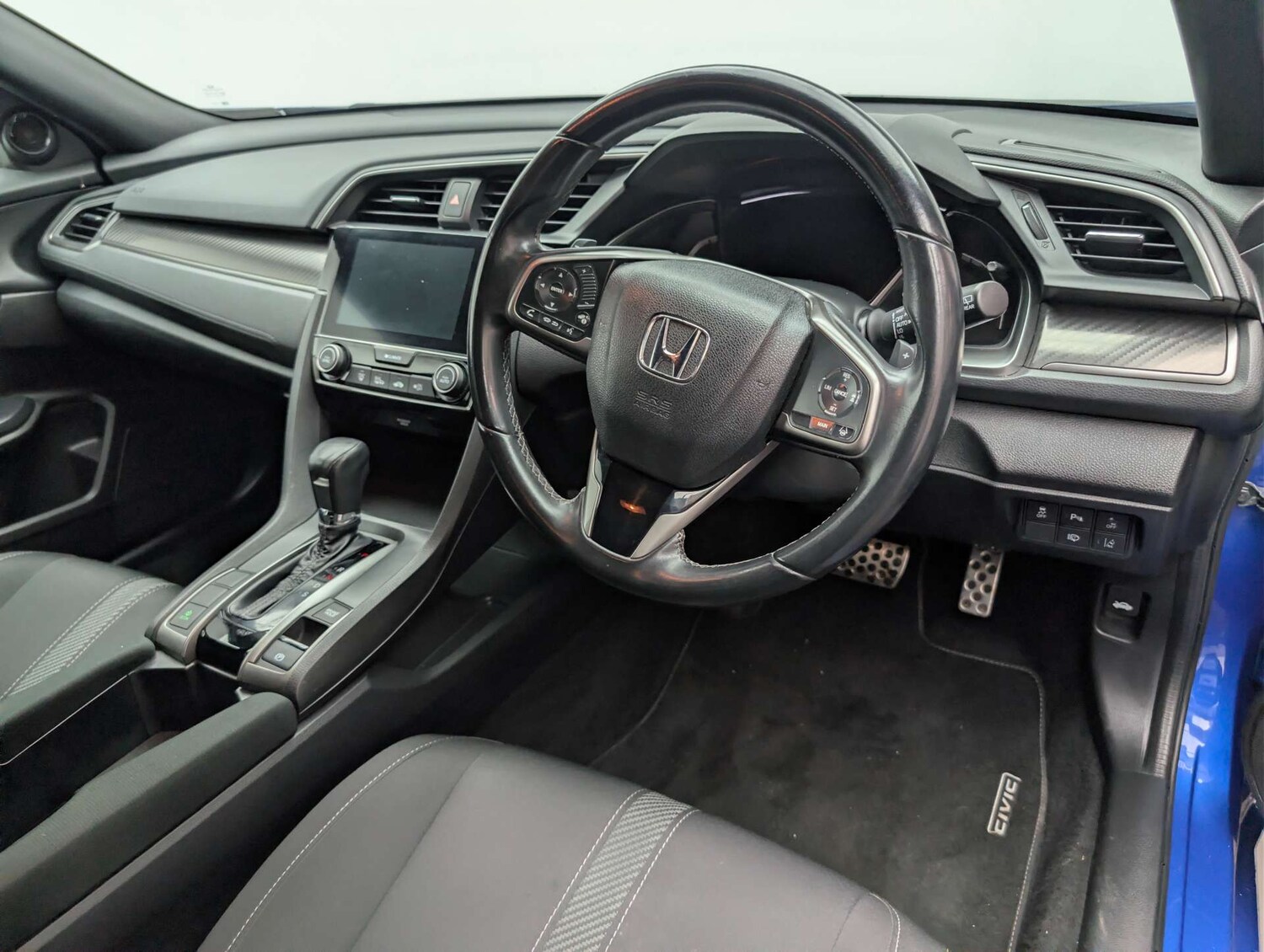 Used Honda Civic 2018 for sale - 78080745: Photo 18