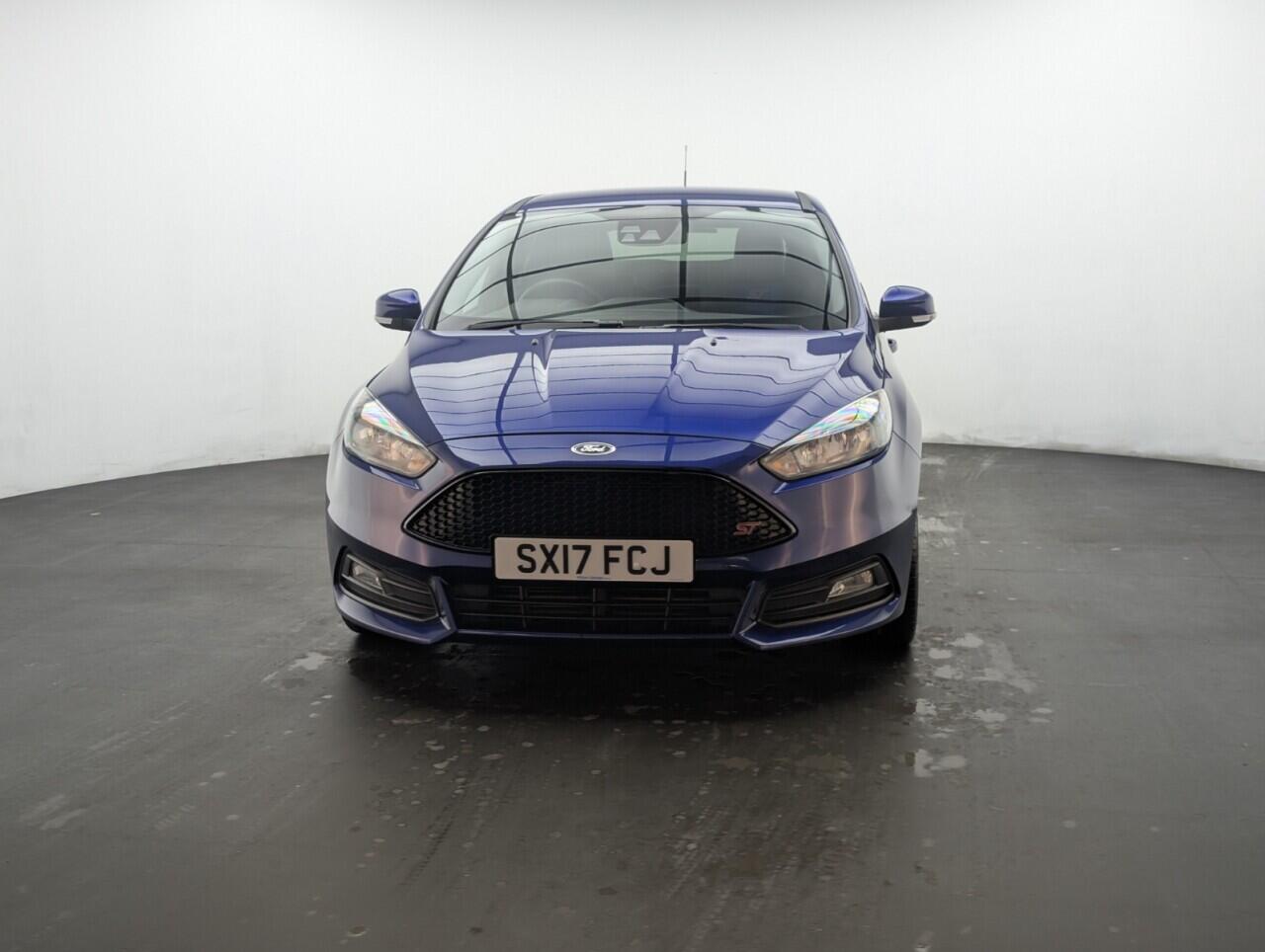 Used Ford Focus 2017 for sale - 76424969: Photo 3