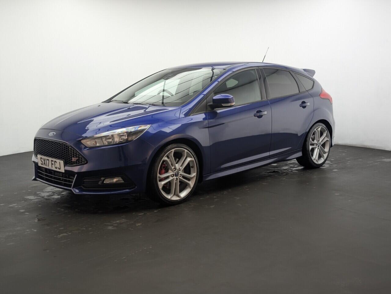 Used Ford Focus 2017 for sale - 76424969: Photo 4