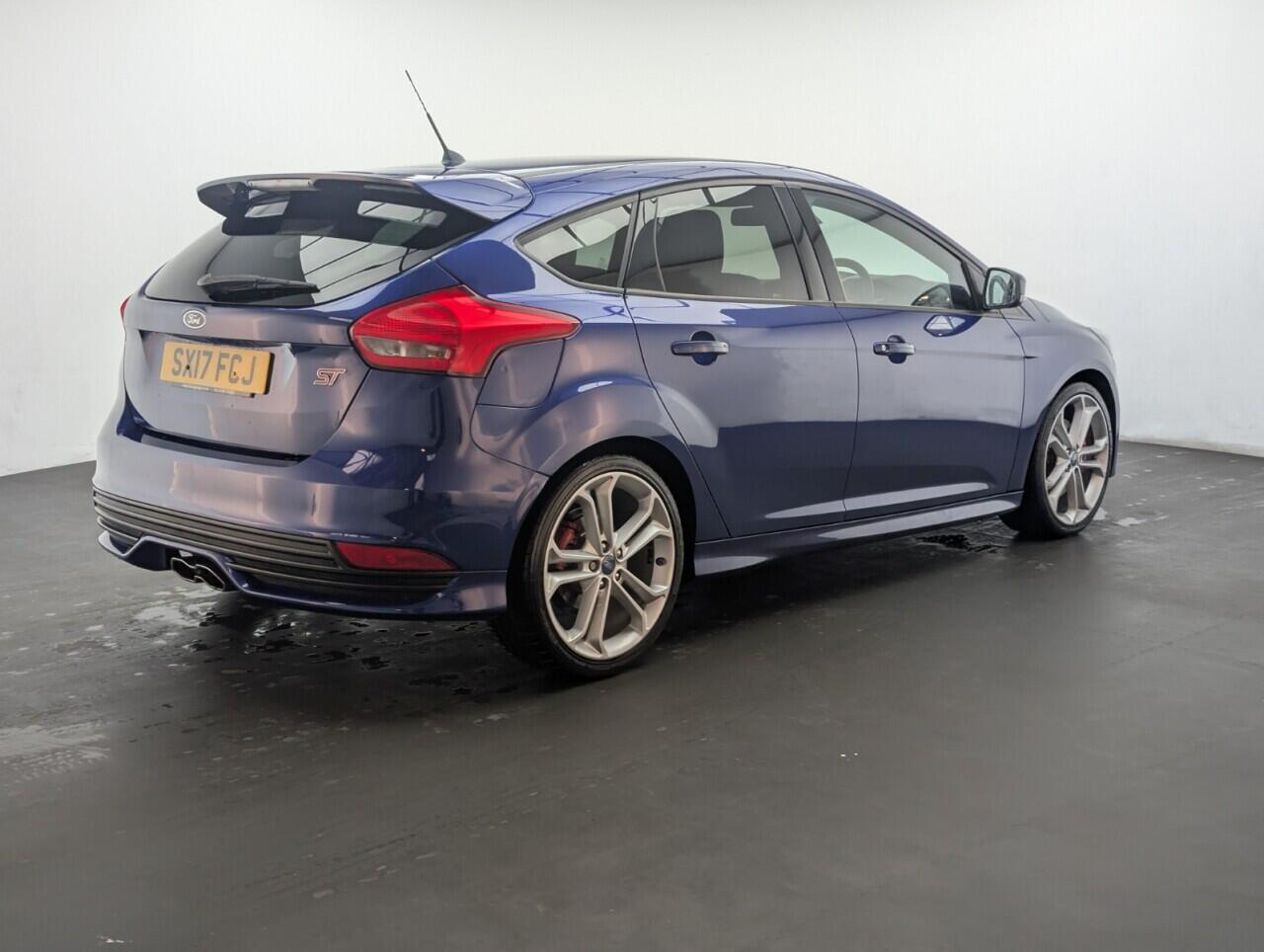 Used Ford Focus 2017 for sale - 76424969: Photo 8