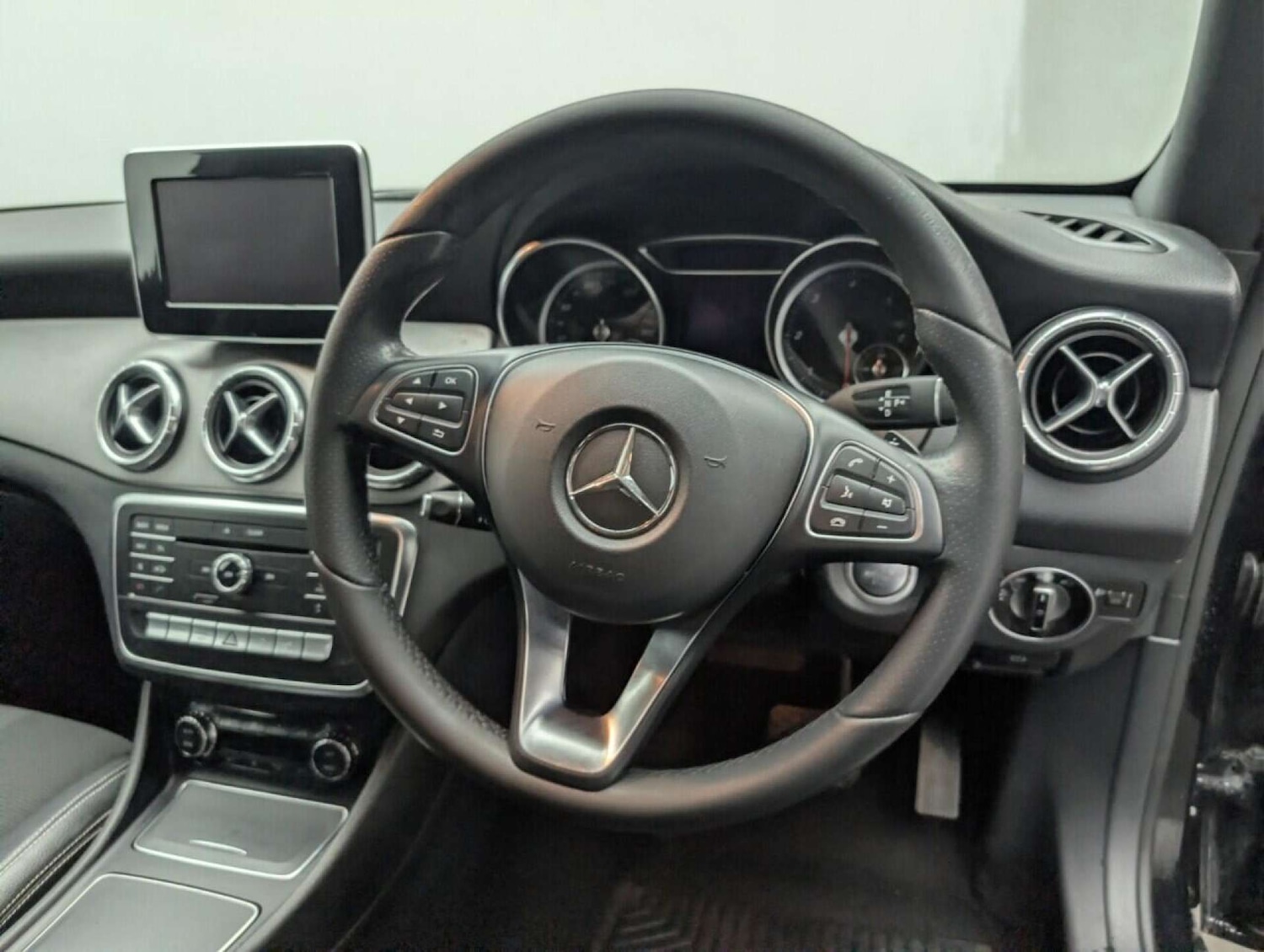 Used Mercedes-Benz CLA 2018 for sale - 77713132: Photo 22