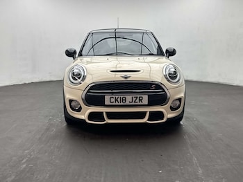 Used MINI Hatch 2018 for sale - 79384458: Photo