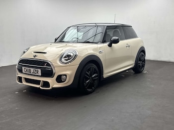 Used MINI Hatch 2018 for sale - 79384458: Photo