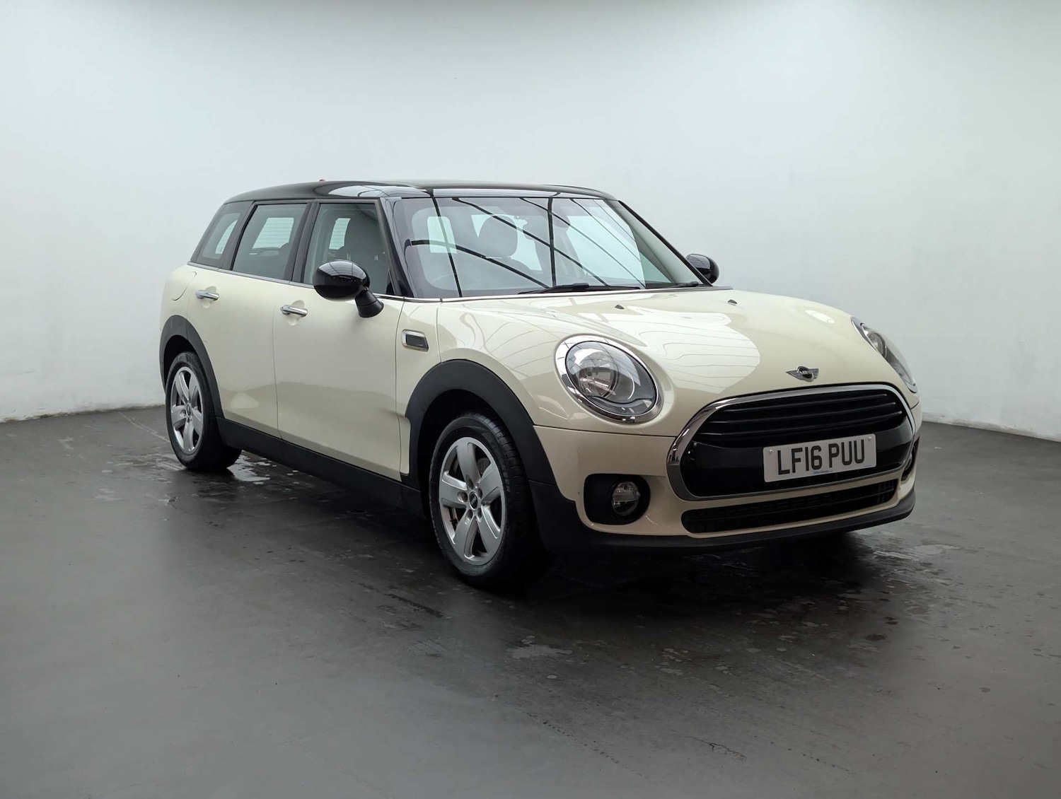 Used MINI Clubman 2016 for sale - 78080703: Photo 2