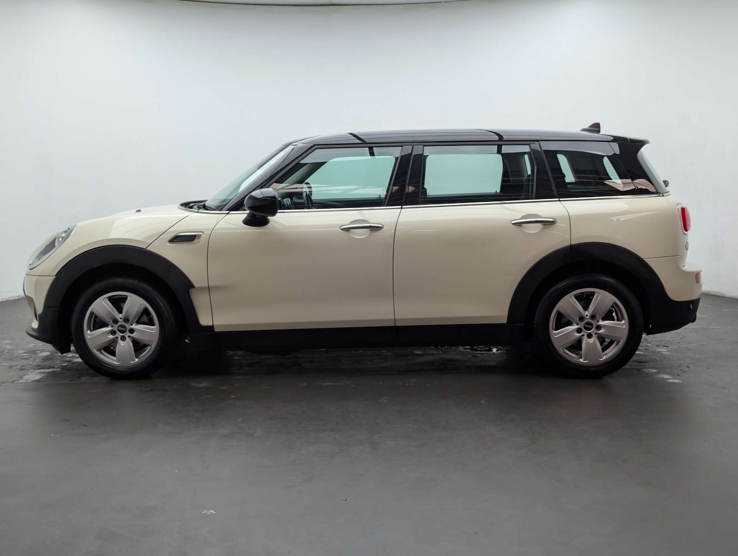 Used MINI Clubman 2016 for sale - 78080703: Photo 6