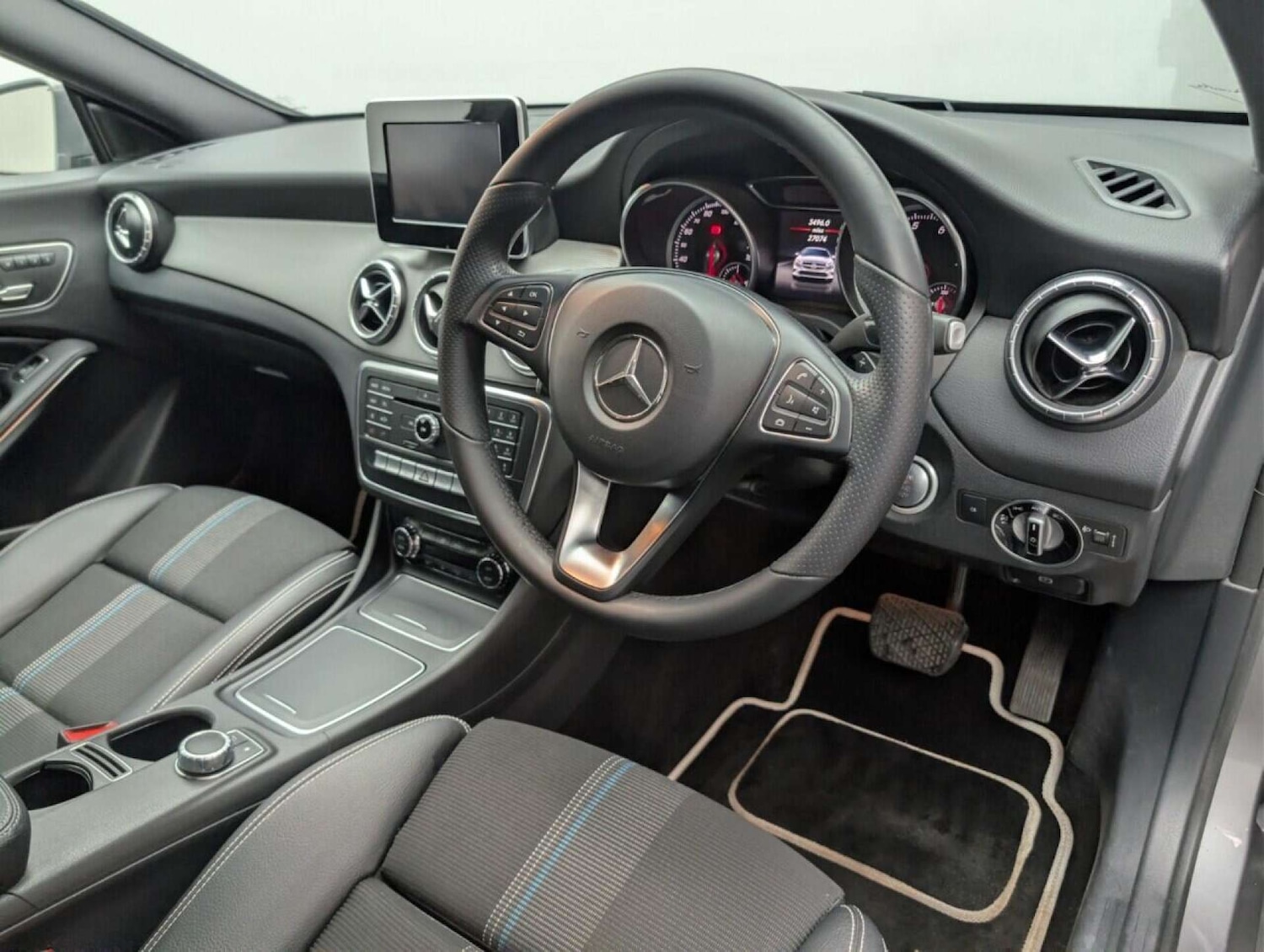 Used Mercedes-Benz CLA 2018 for sale - 78014319: Photo 13