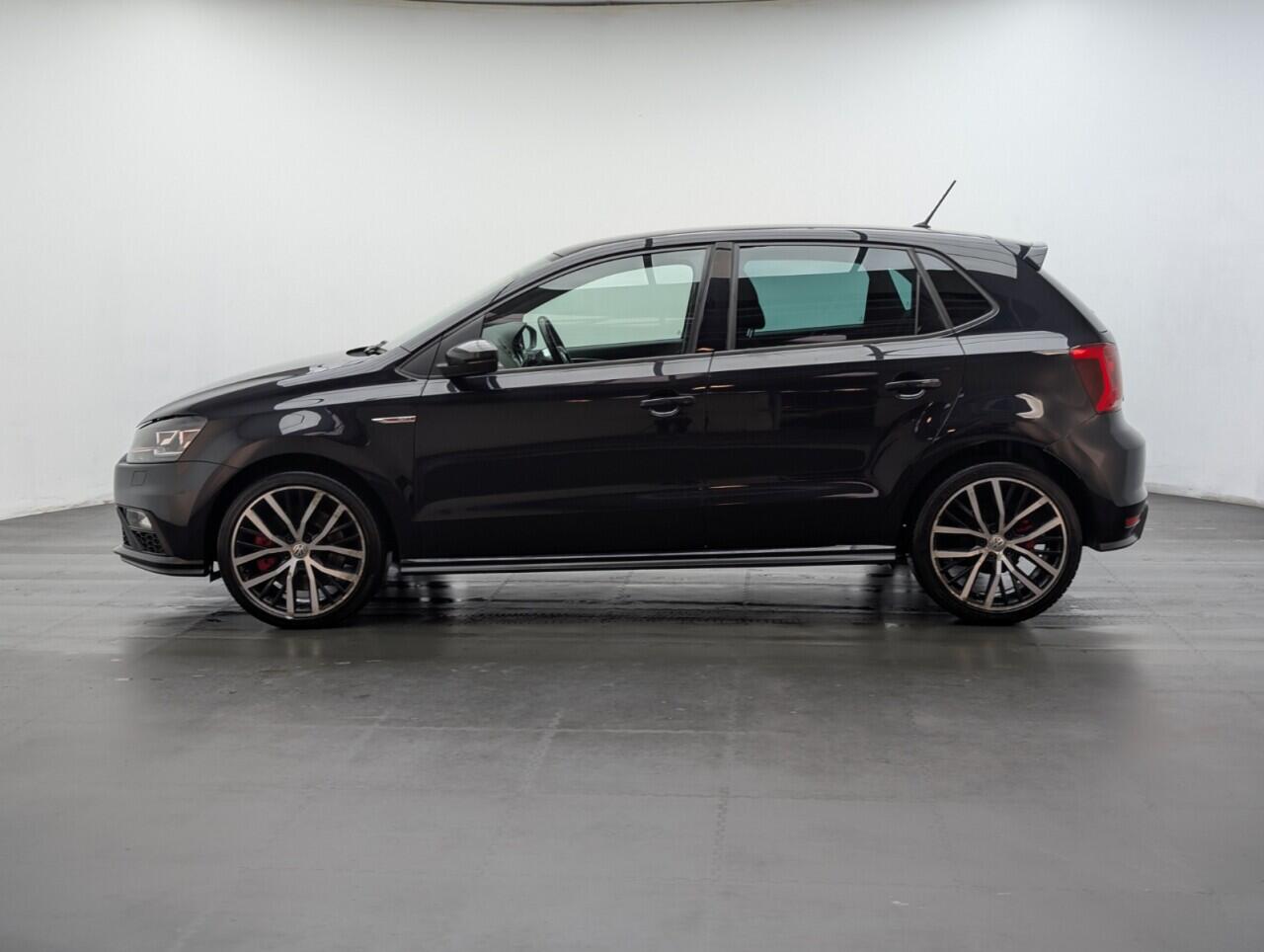 Used Volkswagen Polo 2017 for sale - 76765801: Photo 5