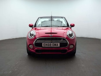 Used MINI Convertible 2018 for sale - 79471245: Photo