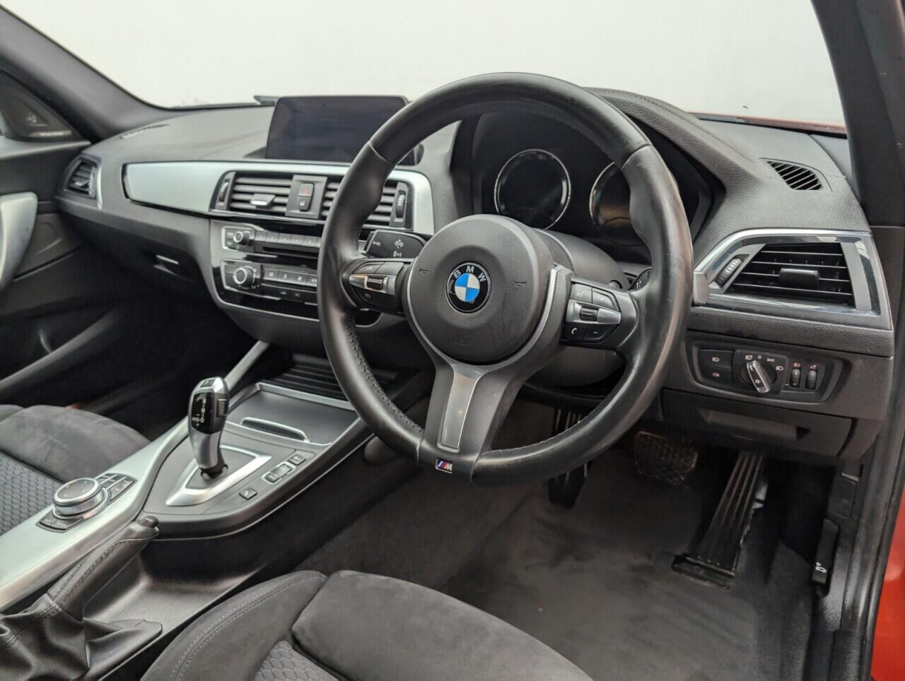 Used BMW 1 Series 2018 for sale - 76422537: Photo 11