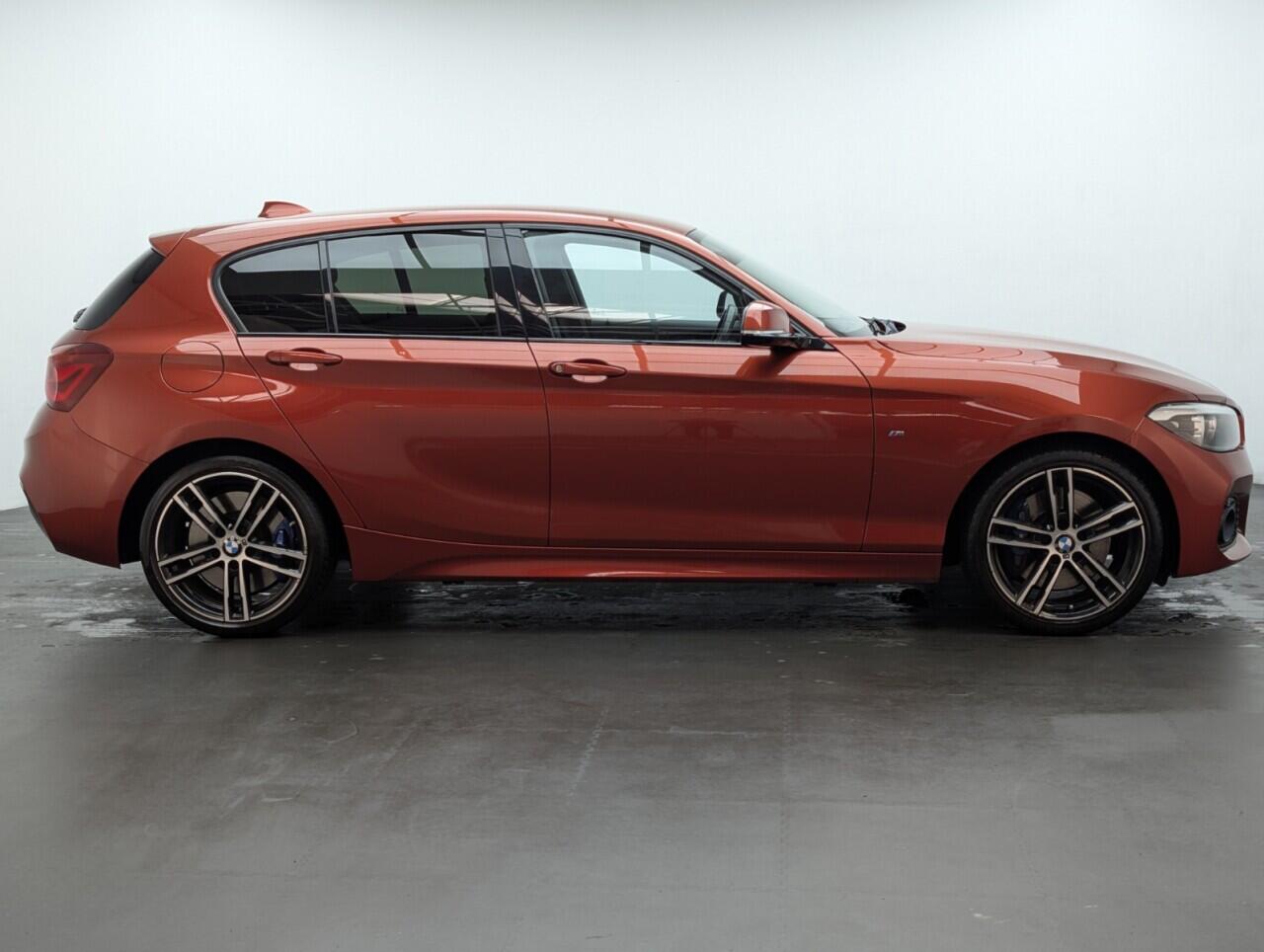 Used BMW 1 Series 2018 for sale - 76422537: Photo 9