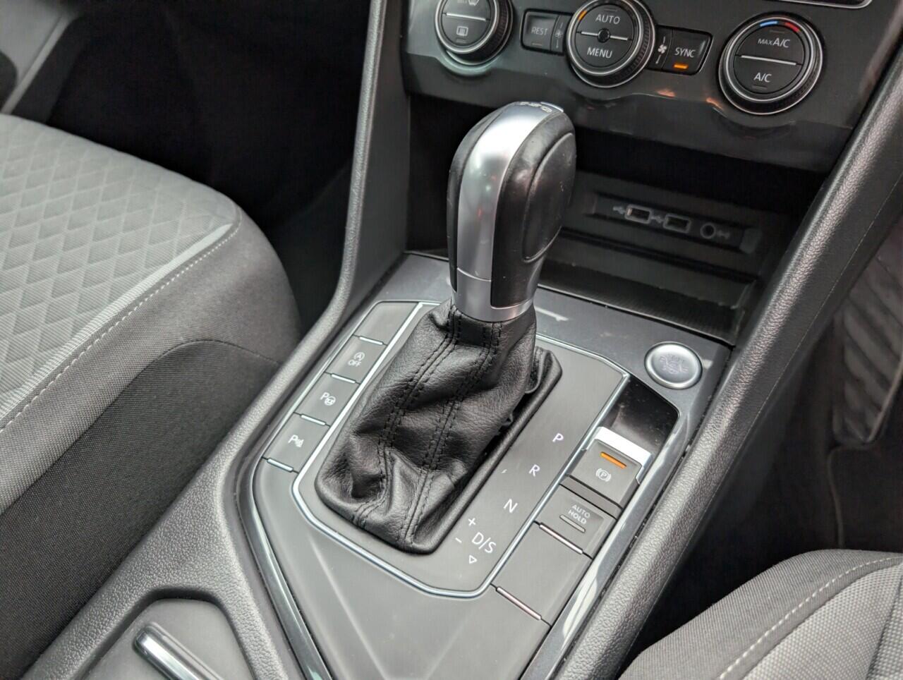 Used Volkswagen Tiguan 2019 for sale - 77130802: Photo 17