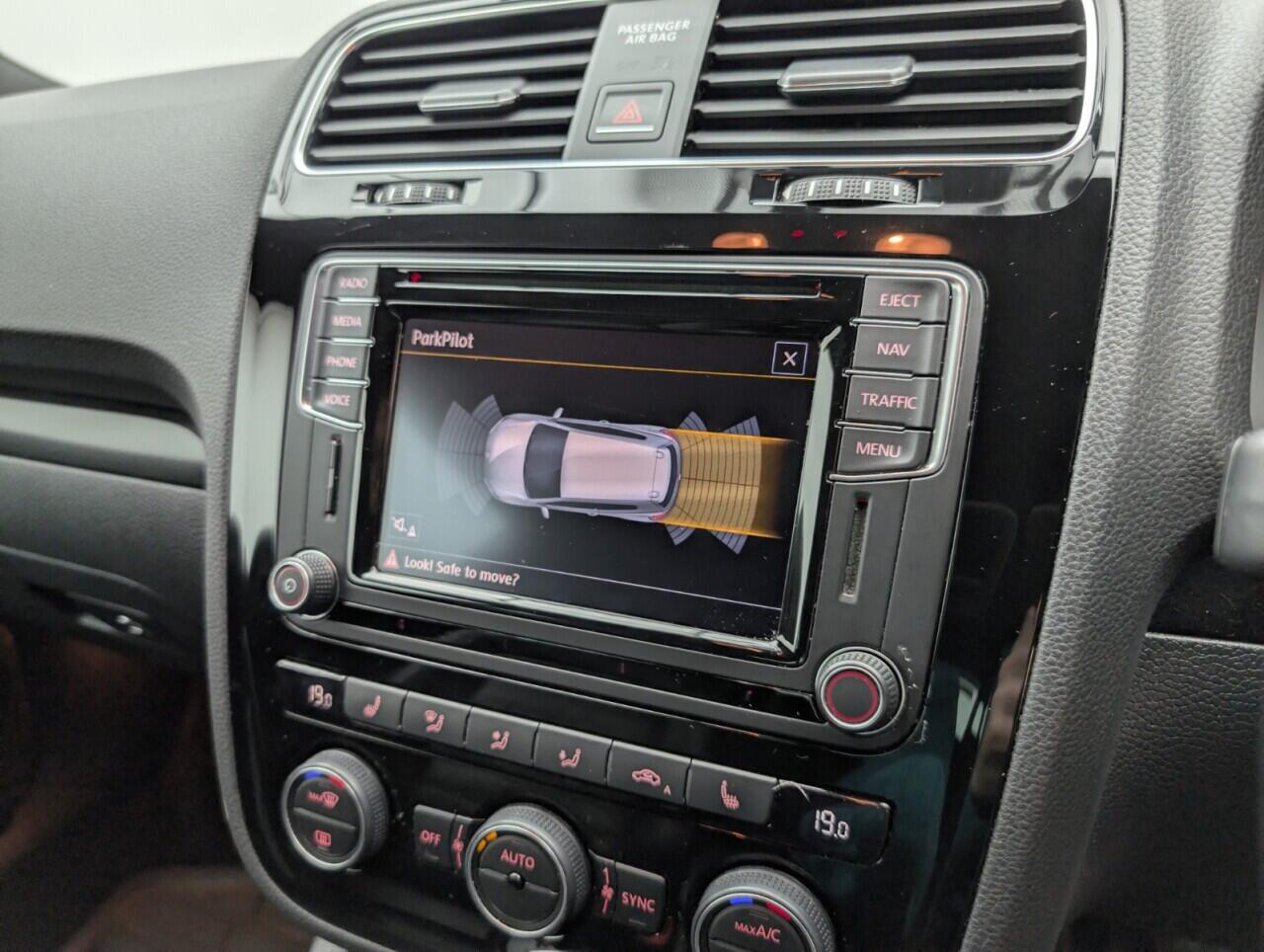 Used Volkswagen Scirocco 2016 for sale - 76424311: Photo 15