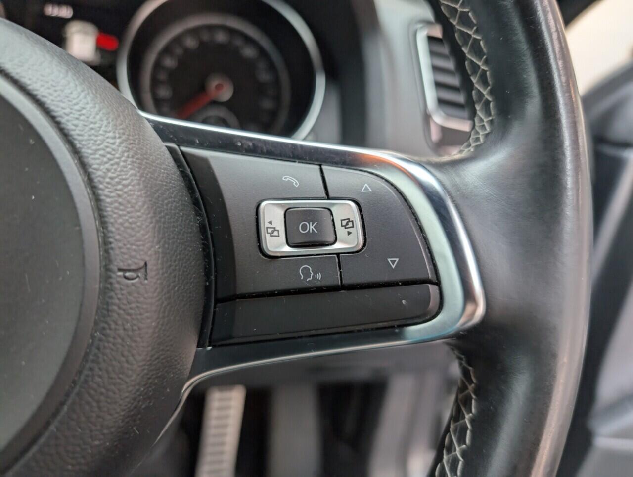 Used Volkswagen Scirocco 2016 for sale - 76424311: Photo 20