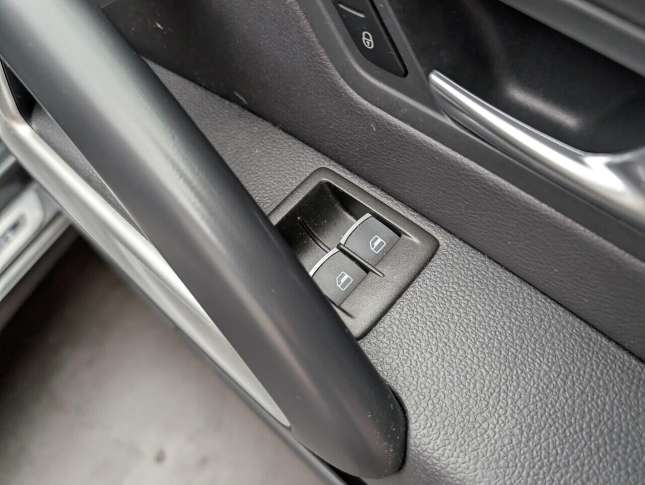 Used Volkswagen Scirocco 2016 for sale - 76424311: Photo 22