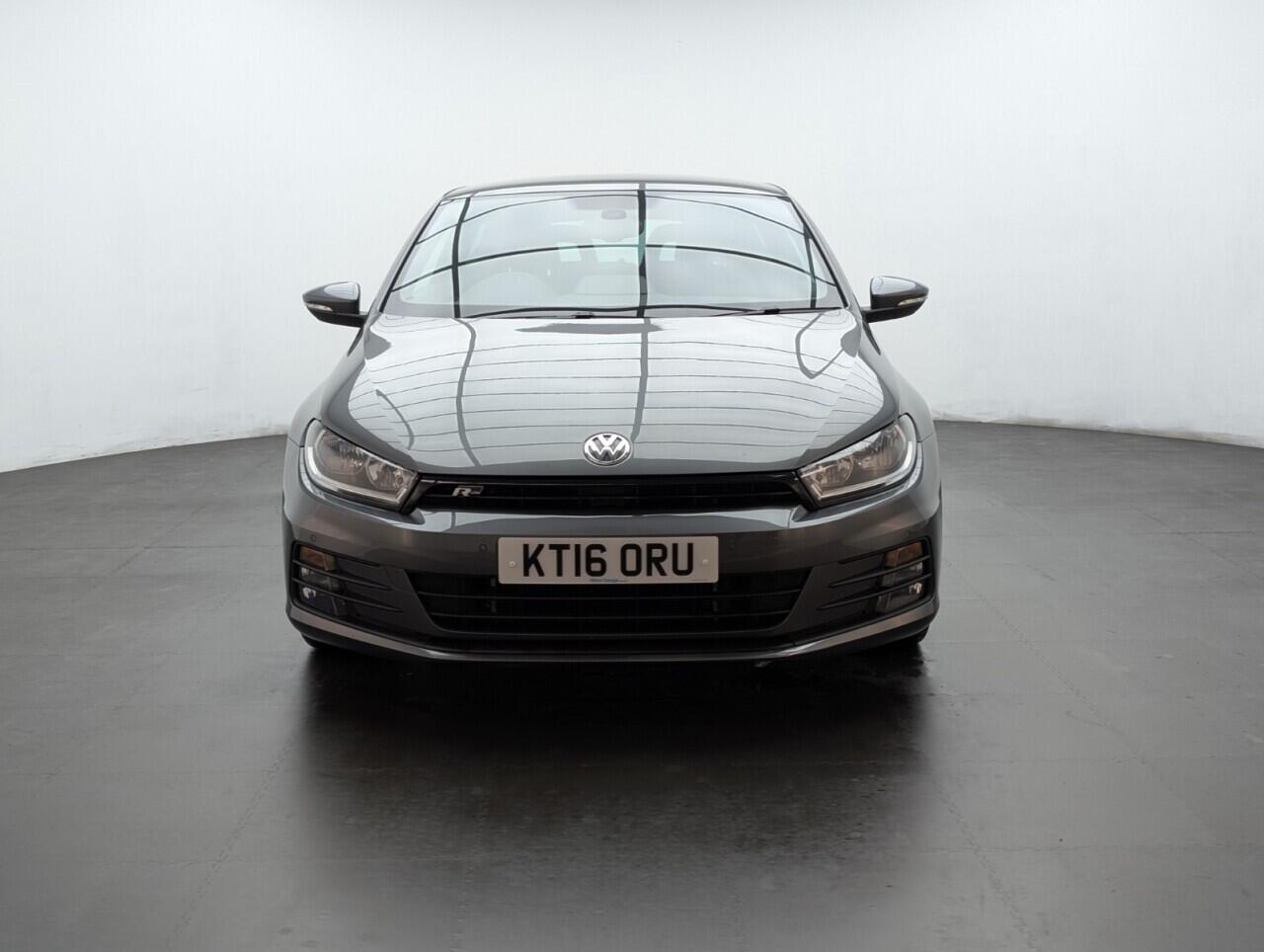 Used Volkswagen Scirocco 2016 for sale - 76424311: Photo 3