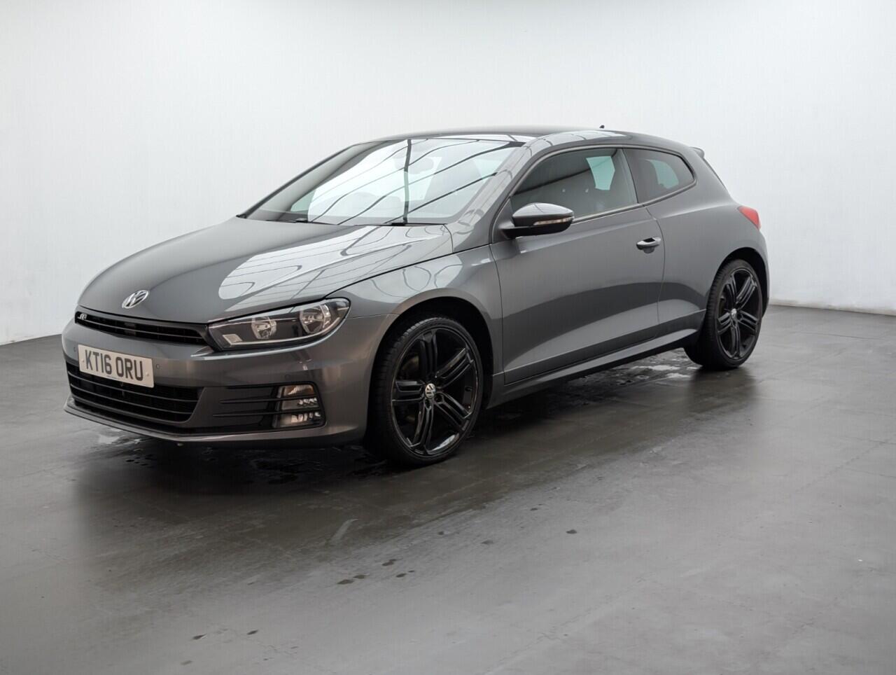 Used Volkswagen Scirocco 2016 for sale - 76424311: Photo 4