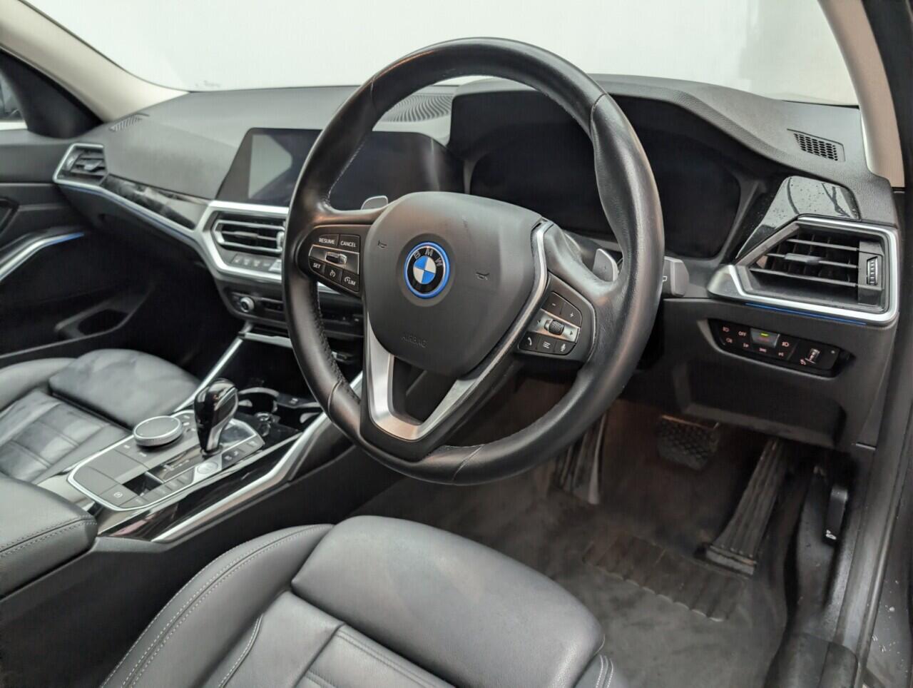 Used BMW 3 Series 2021 for sale - 76802056: Photo 11