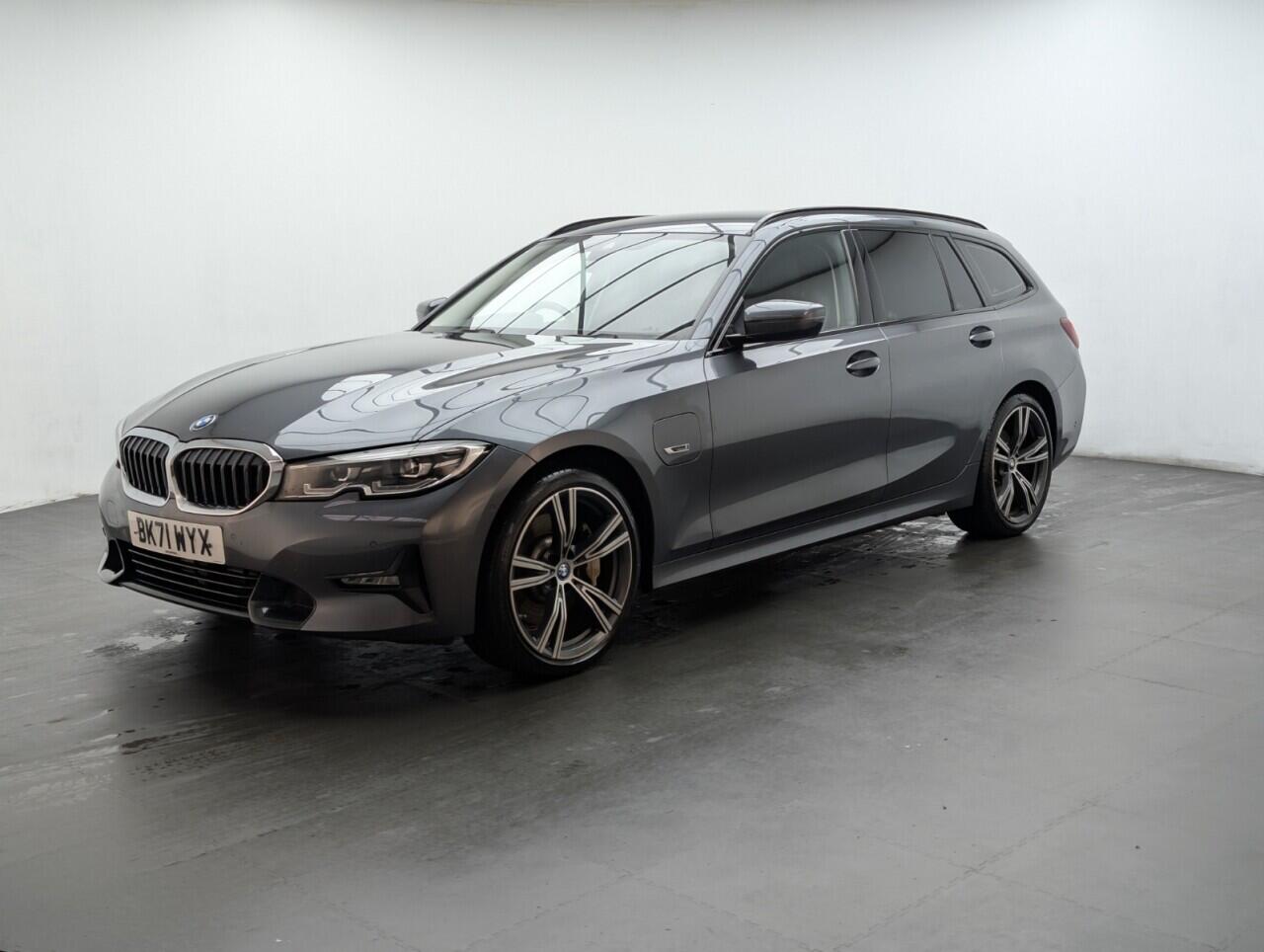 Used BMW 3 Series 2021 for sale - 76802056: Photo 4