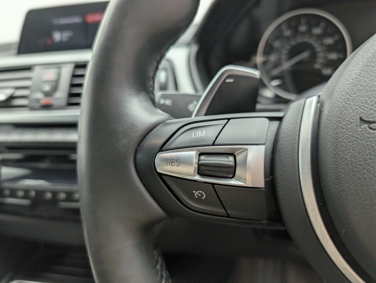 Used BMW 3 Series 2018 for sale - 77081988: Photo 17