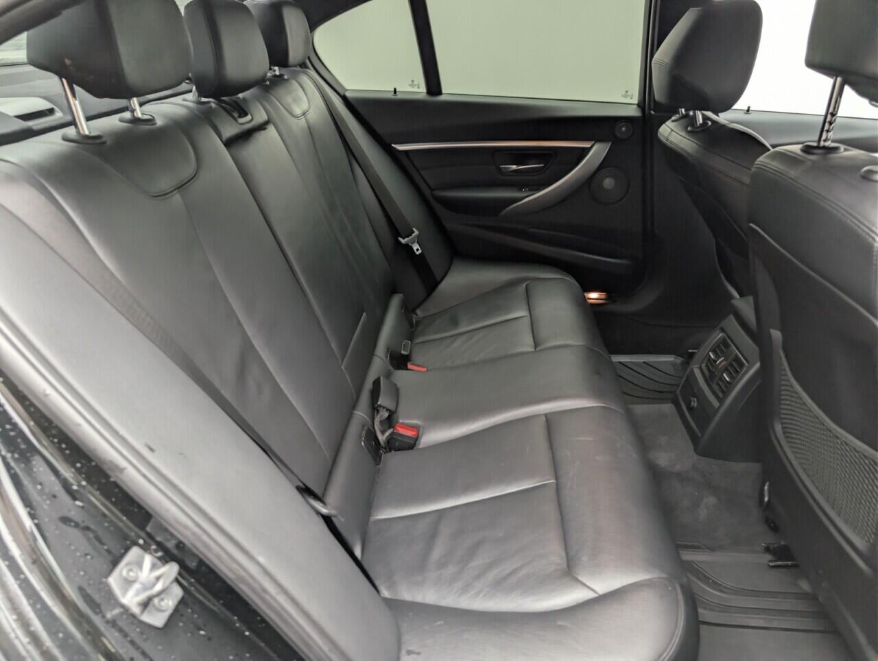 Used BMW 3 Series 2018 for sale - 77081988: Photo 23