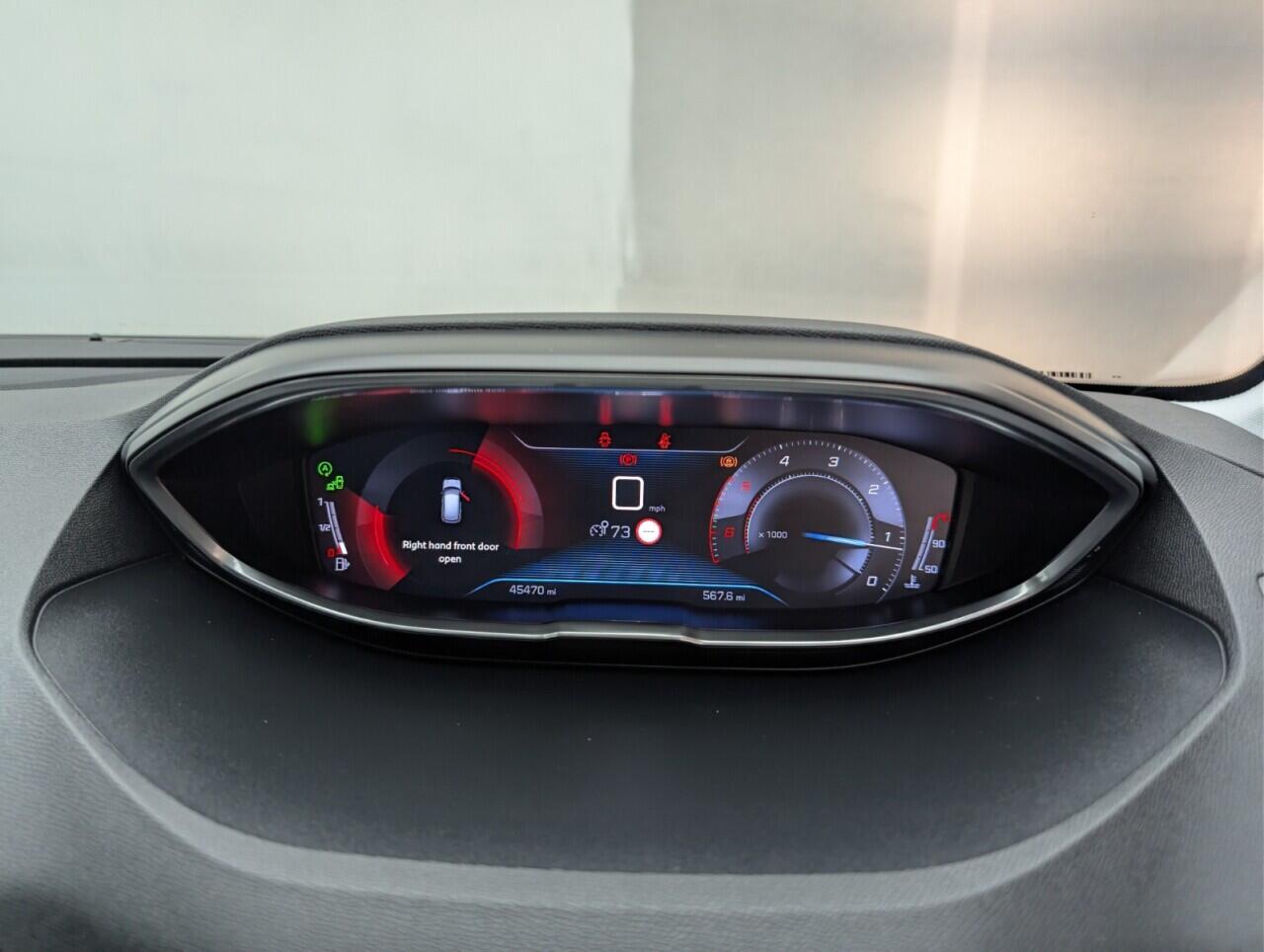 Used Peugeot 3008 2018 for sale - 77074356: Photo 17