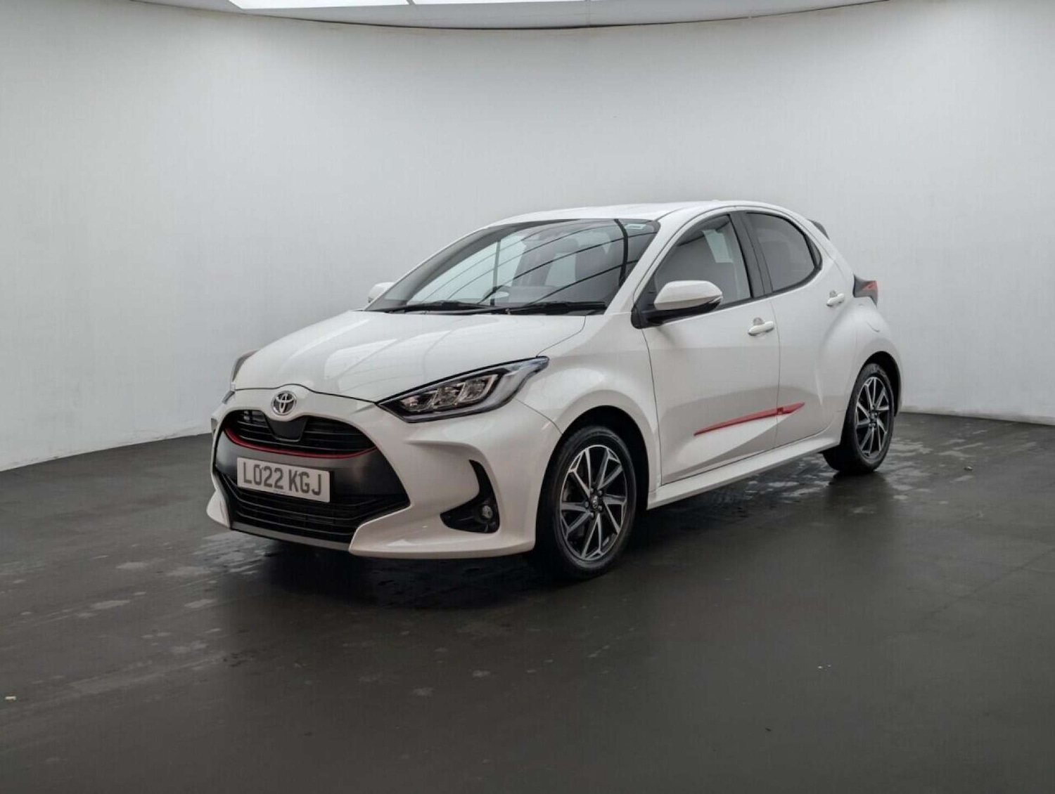 Used Toyota Yaris 2022 for sale - 77713707: Photo 4