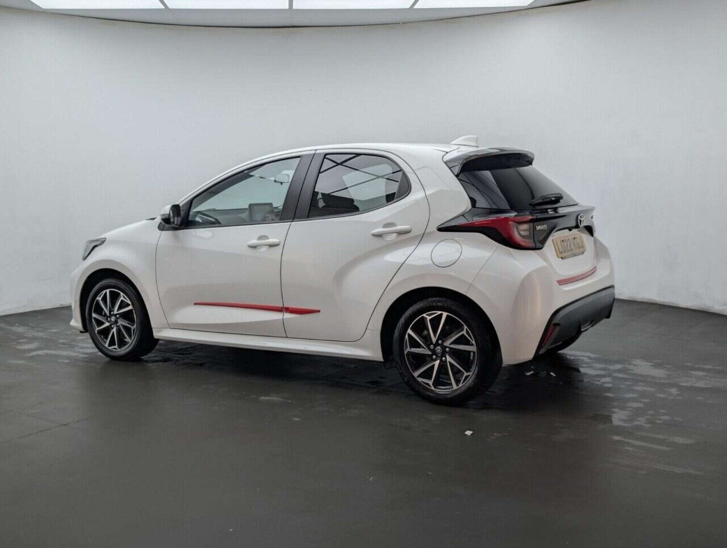 Used Toyota Yaris 2022 for sale - 77713707: Photo 6
