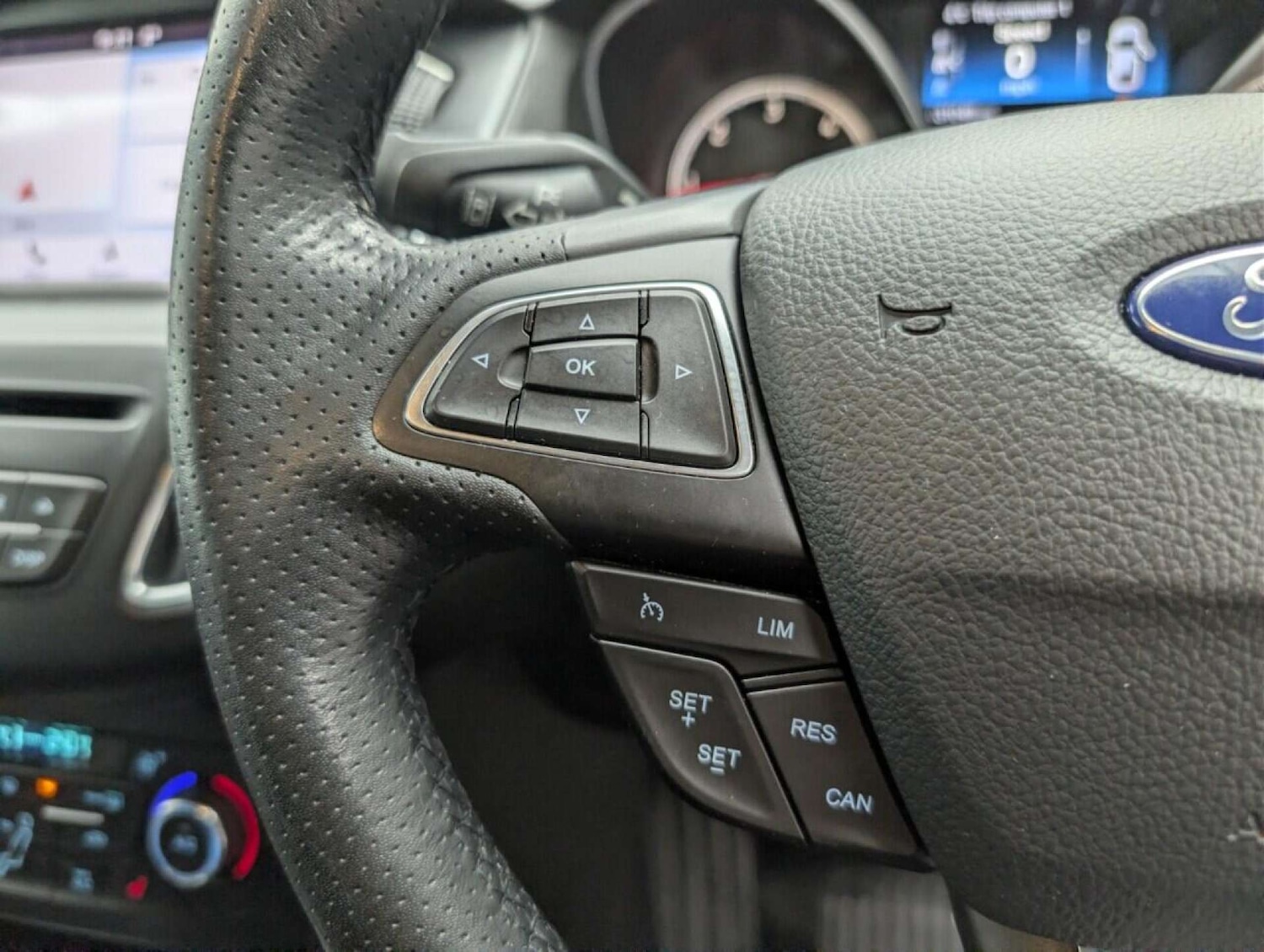 Used Ford Focus 2017 for sale - 77714141: Photo 20