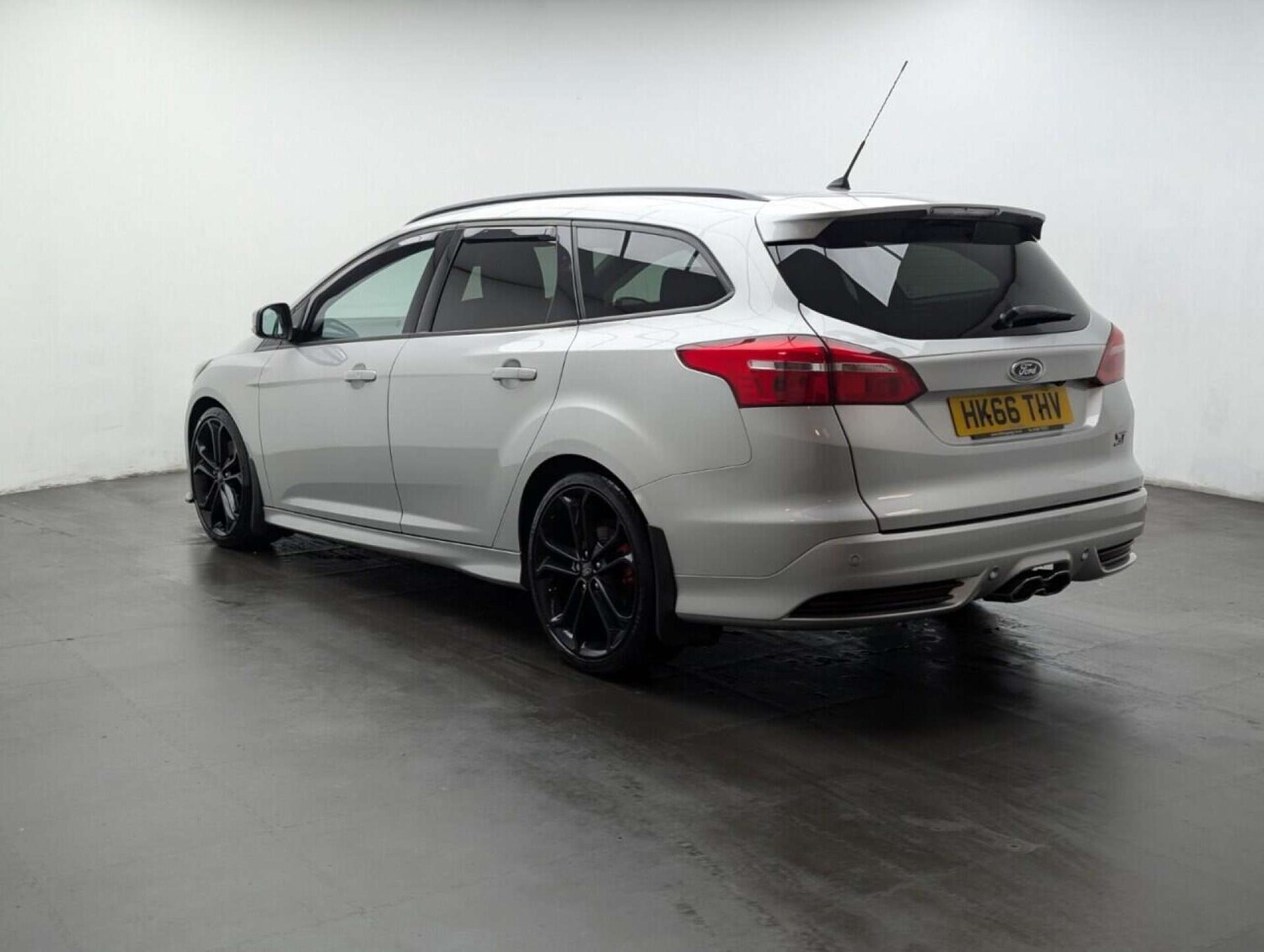 Used Ford Focus 2017 for sale - 77714141: Photo 6