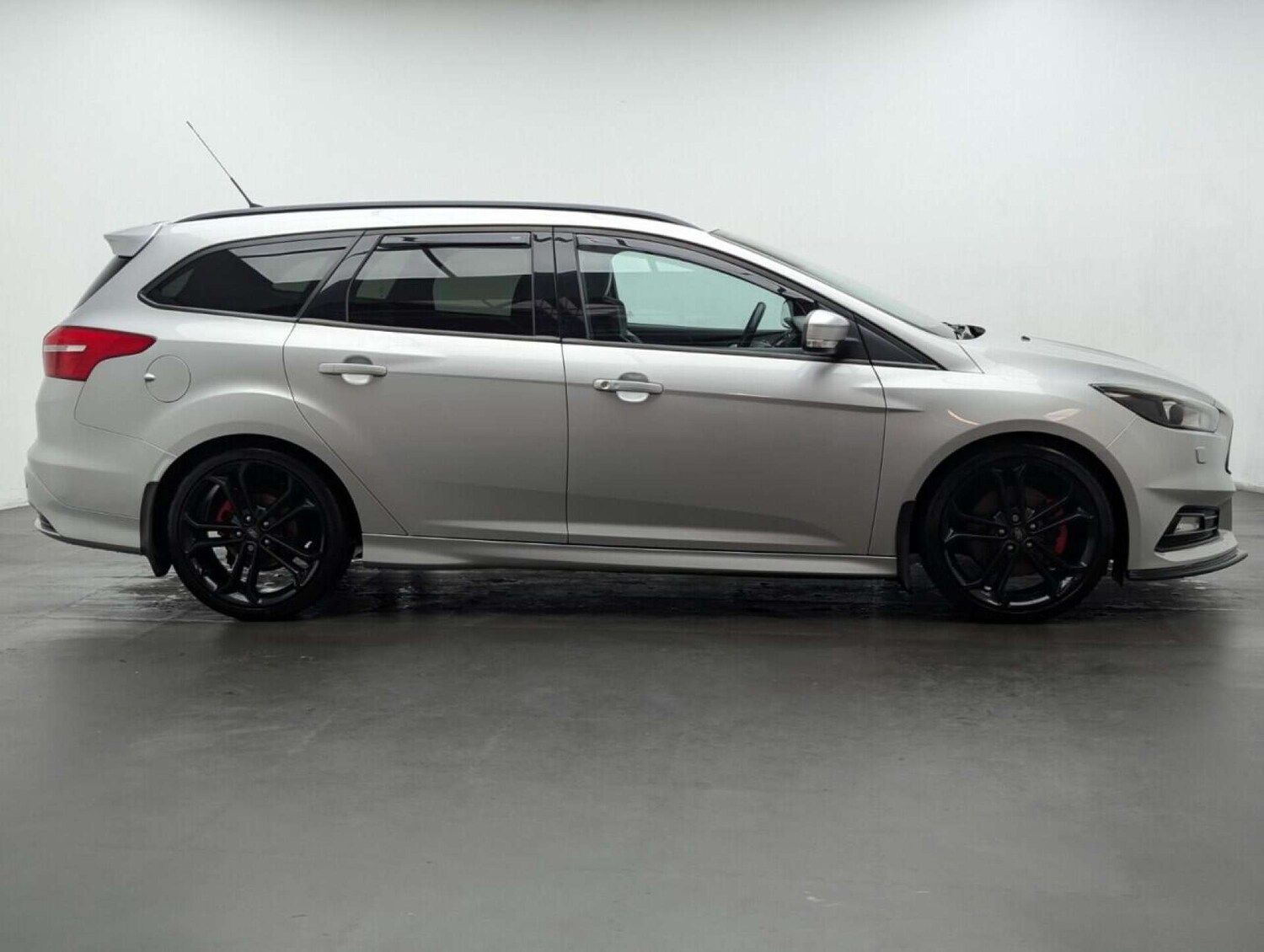Used Ford Focus 2017 for sale - 77714141: Photo 9