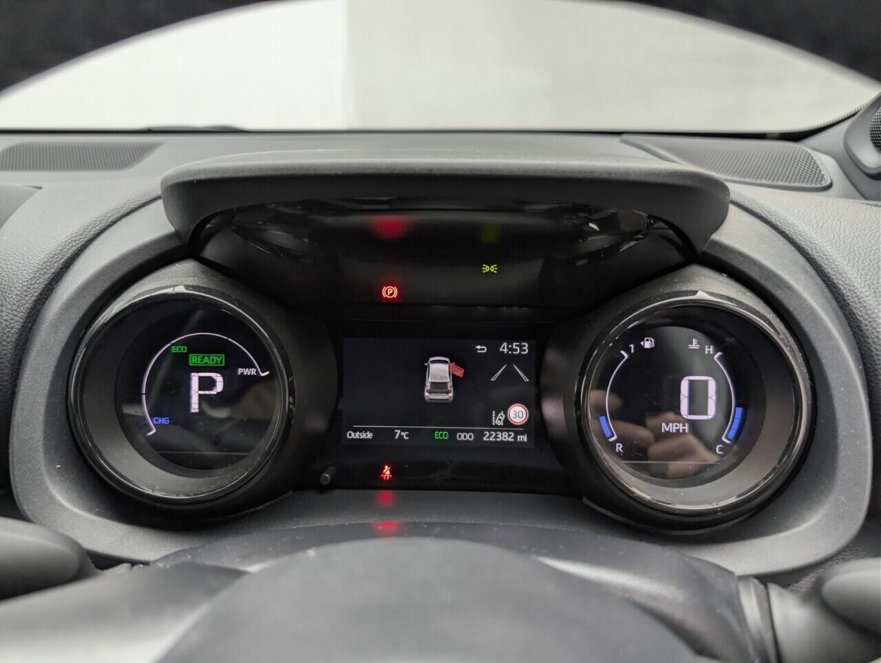 Used Toyota Yaris 2022 for sale - 77144268: Photo 18