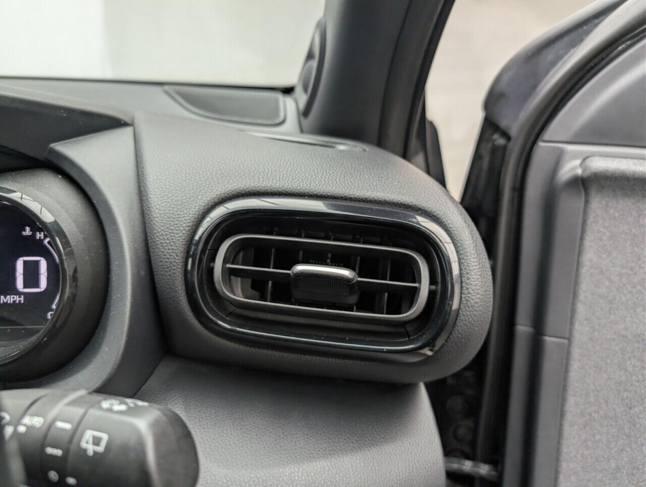 Used Toyota Yaris 2022 for sale - 77144268: Photo 19