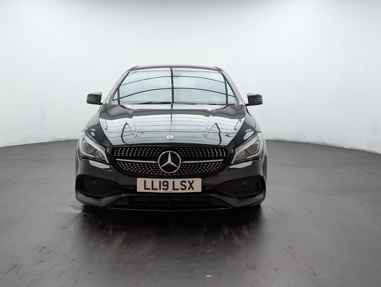 Used Mercedes-Benz CLA 2019 for sale - 76422999: Photo 3