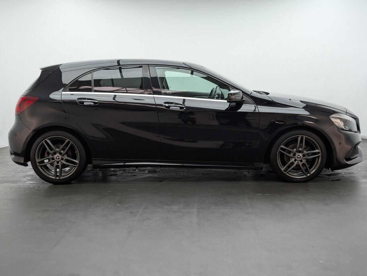 Used Mercedes-Benz A-Class 2018 for sale - 76425553: Photo 9