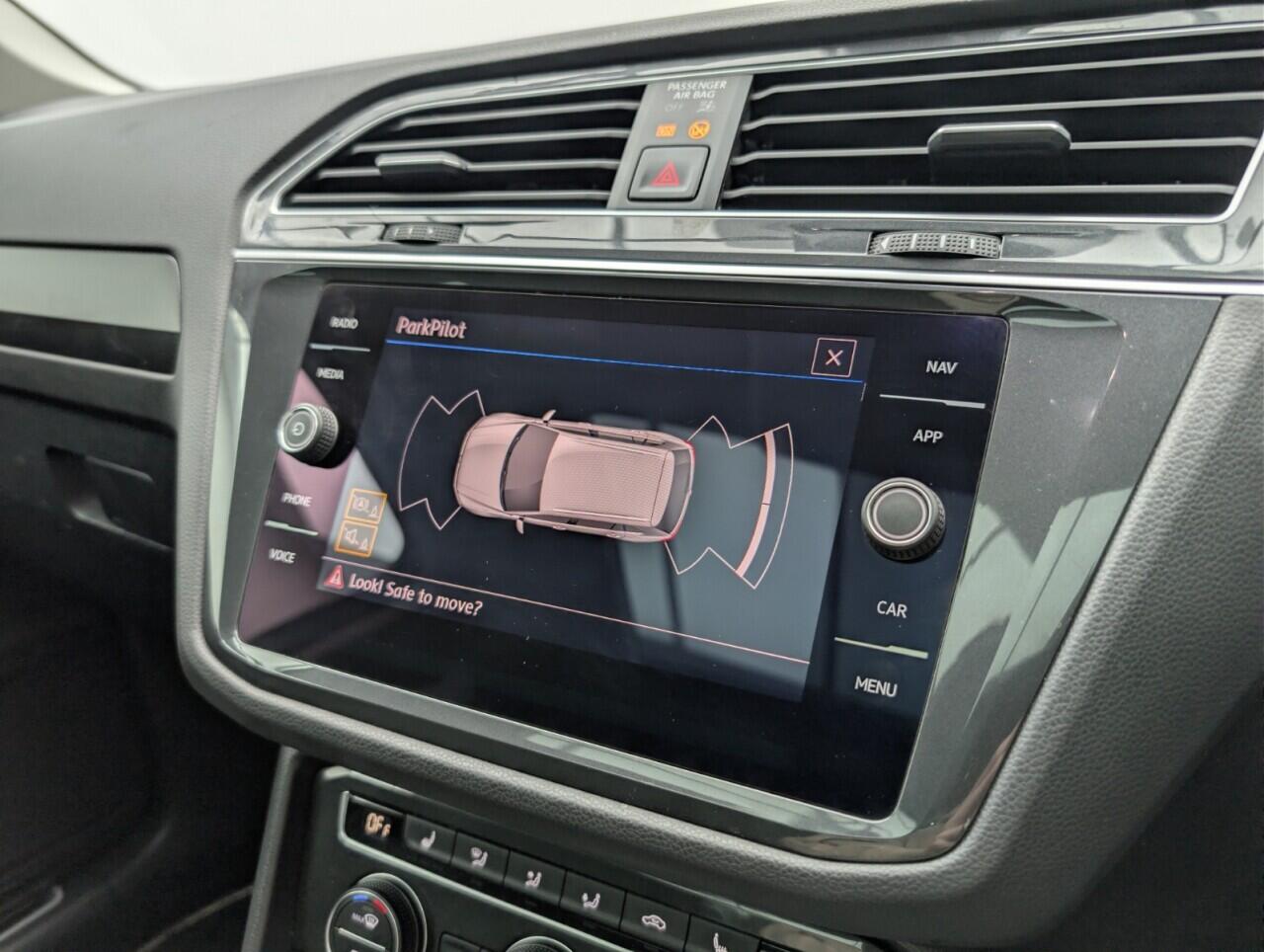 Used Volkswagen Tiguan 2019 for sale - 77143117: Photo 15