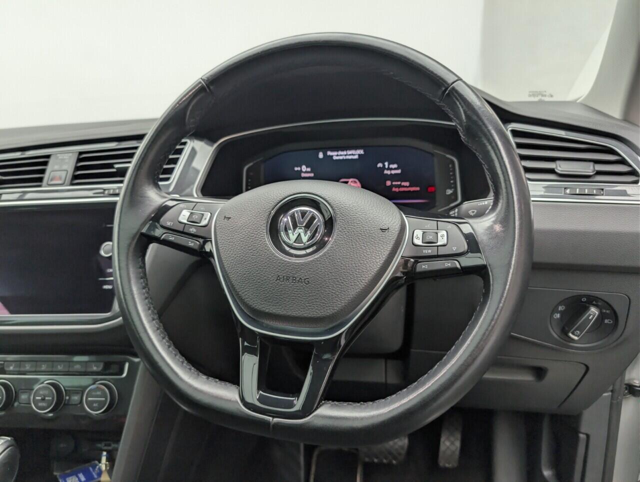 Used Volkswagen Tiguan 2019 for sale - 77143117: Photo 21