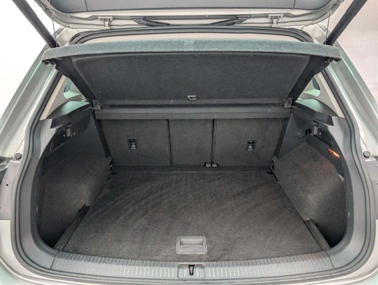 Used Volkswagen Tiguan 2019 for sale - 77143117: Photo 25