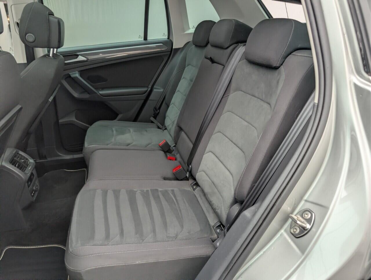 Used Volkswagen Tiguan 2019 for sale - 77143117: Photo 26