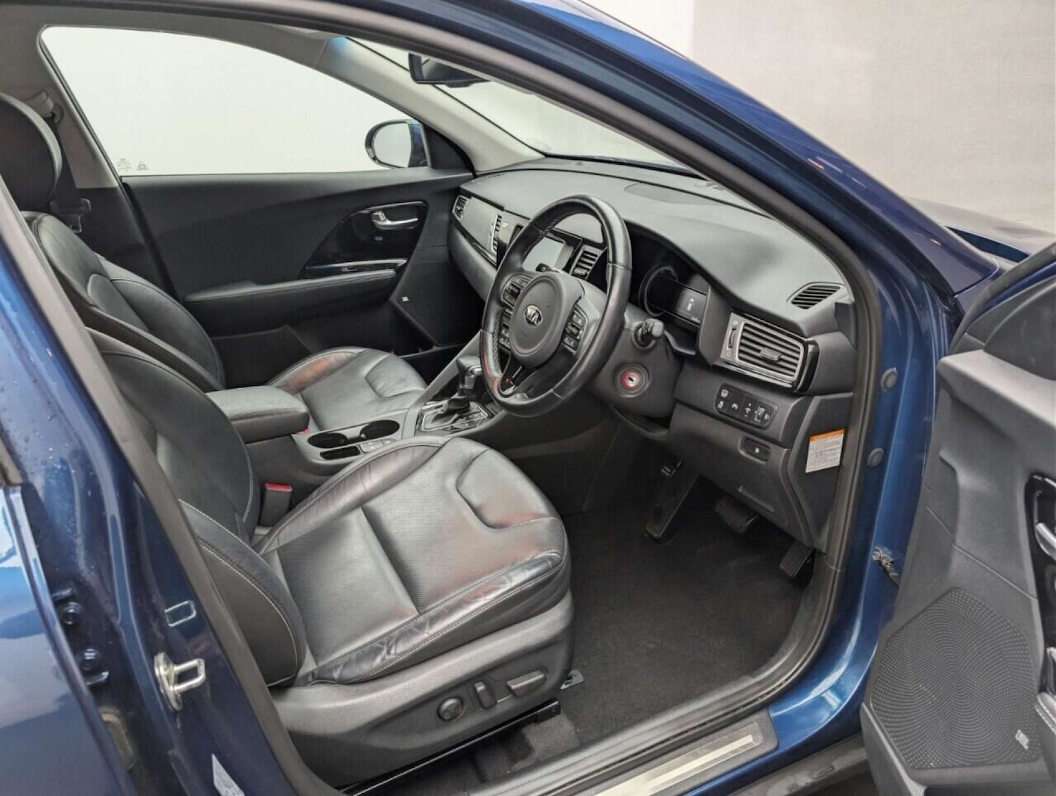 Used Kia Niro 2018 for sale - 77713197: Photo 11