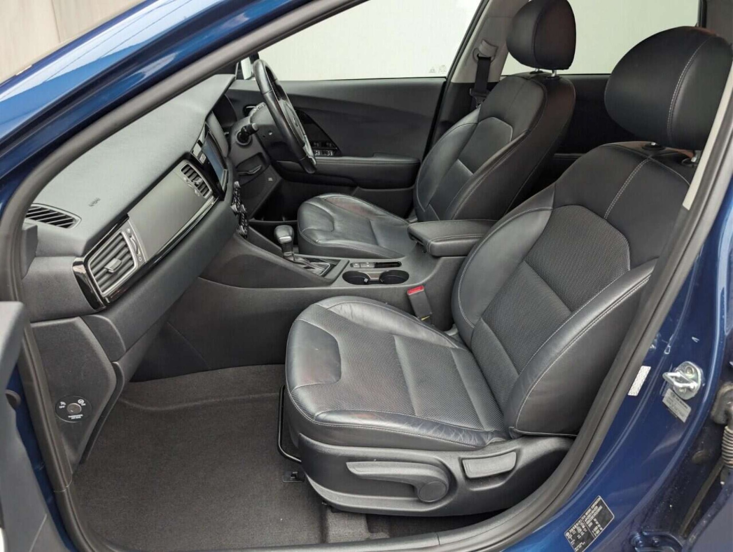 Used Kia Niro 2018 for sale - 77713197: Photo 28