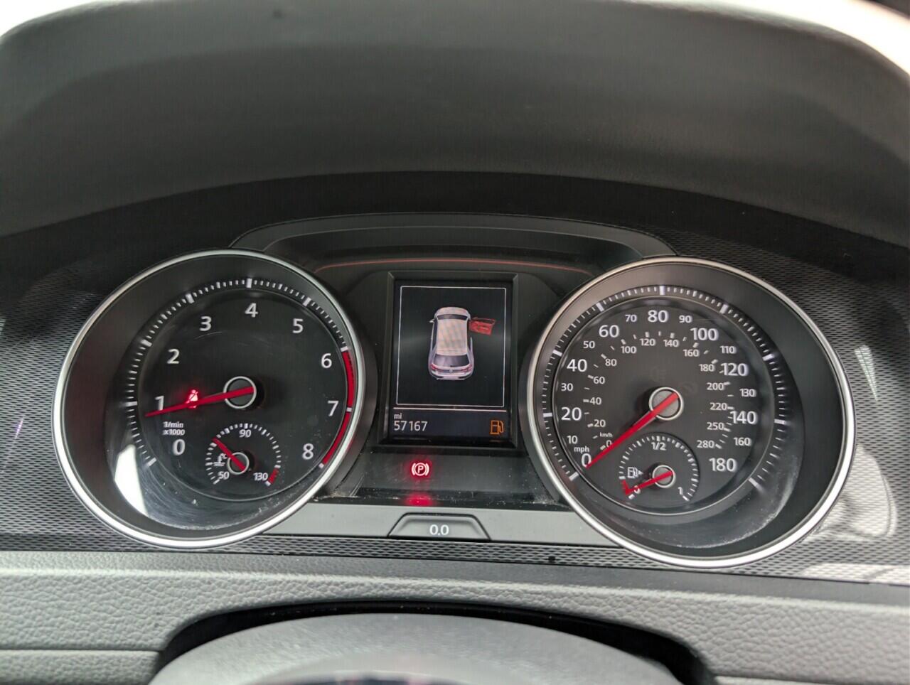 Used Volkswagen Golf 2016 for sale - 76549912: Photo 17