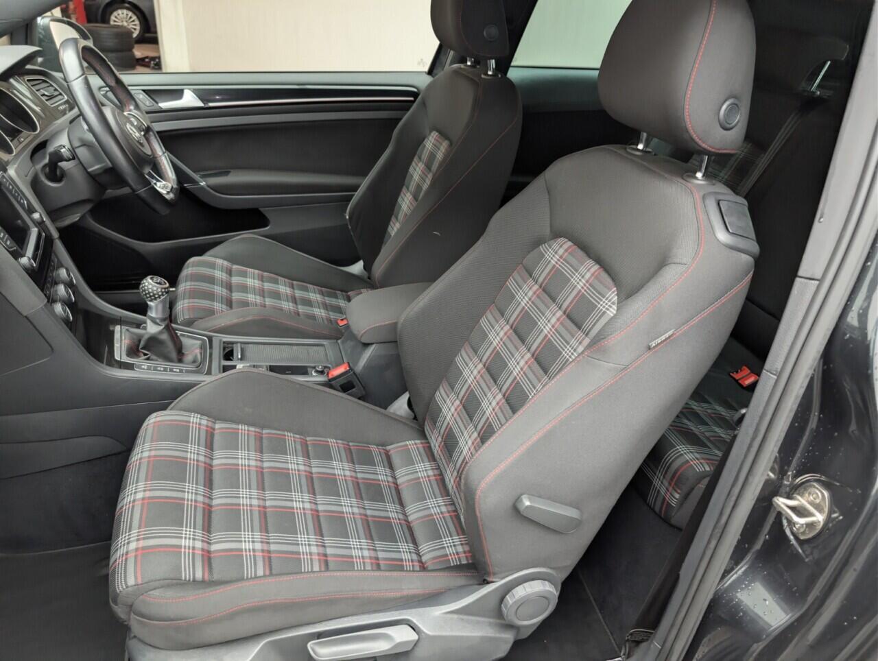 Used Volkswagen Golf 2016 for sale - 76549912: Photo 27