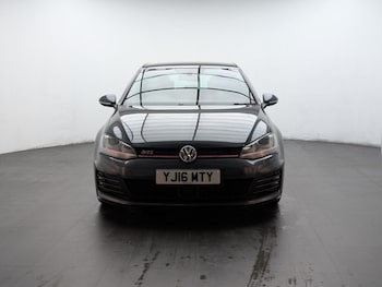 Used Volkswagen Golf 2016 for sale - 76549912: Photo