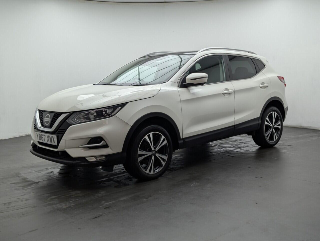 Used Nissan Qashqai 2017 for sale - 77646821: Photo 4