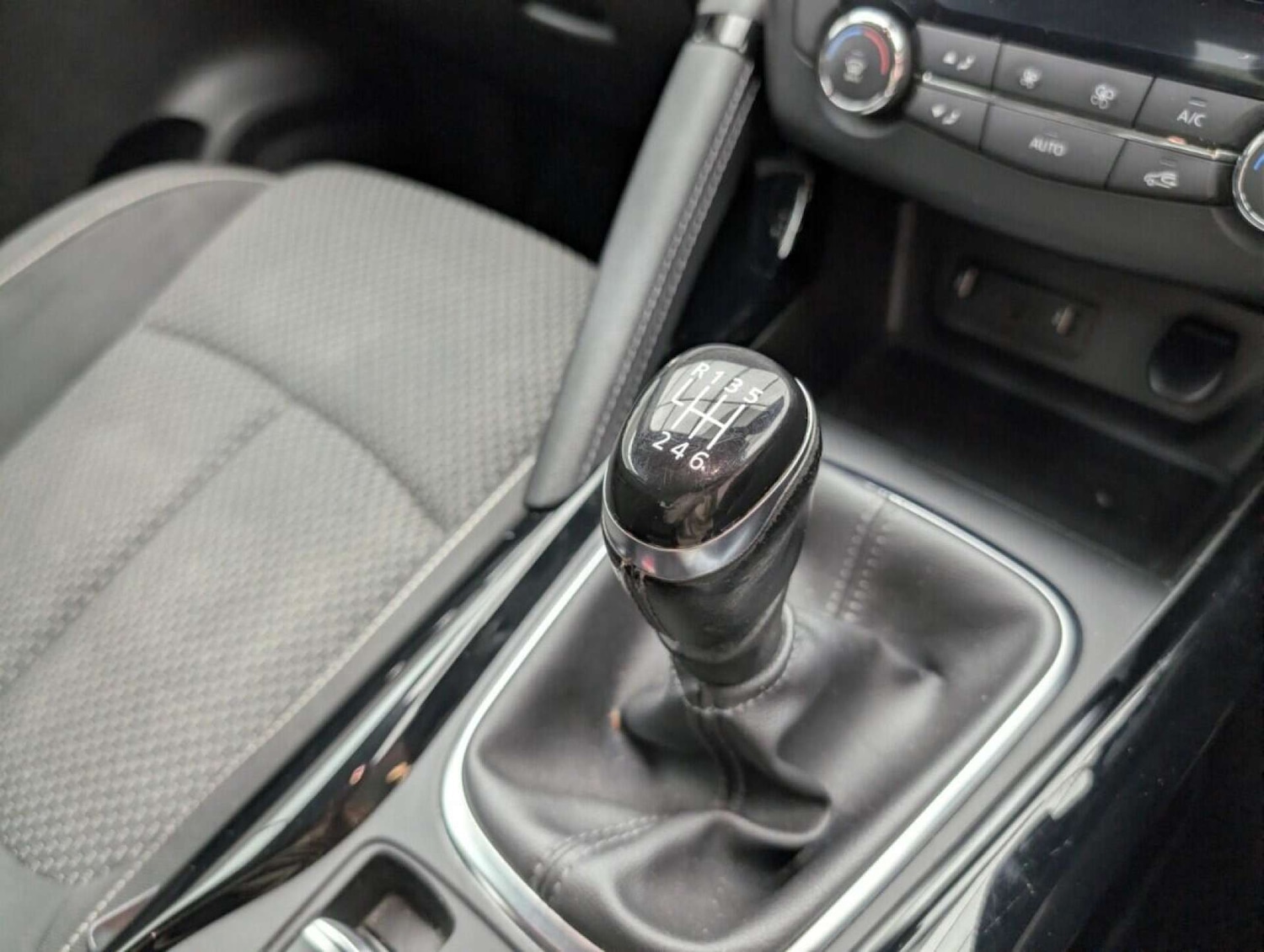 Used Renault Kadjar 2016 for sale - 77714316: Photo 16