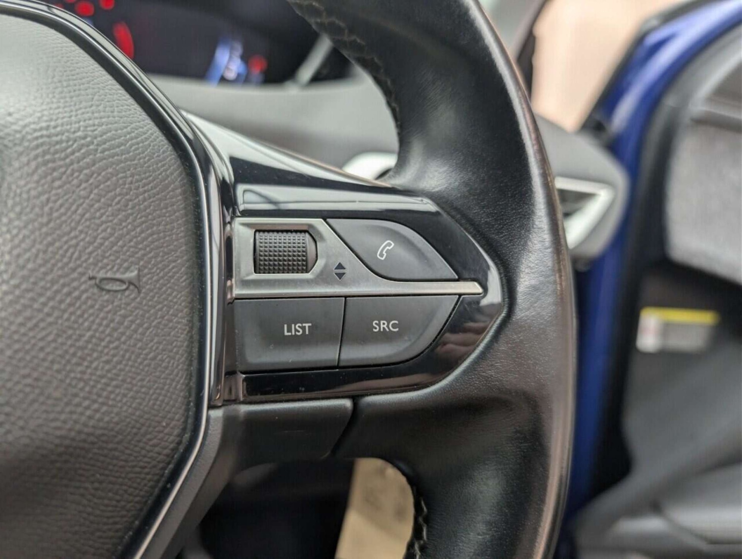 Used Peugeot 3008 2018 for sale - 77713538: Photo 18