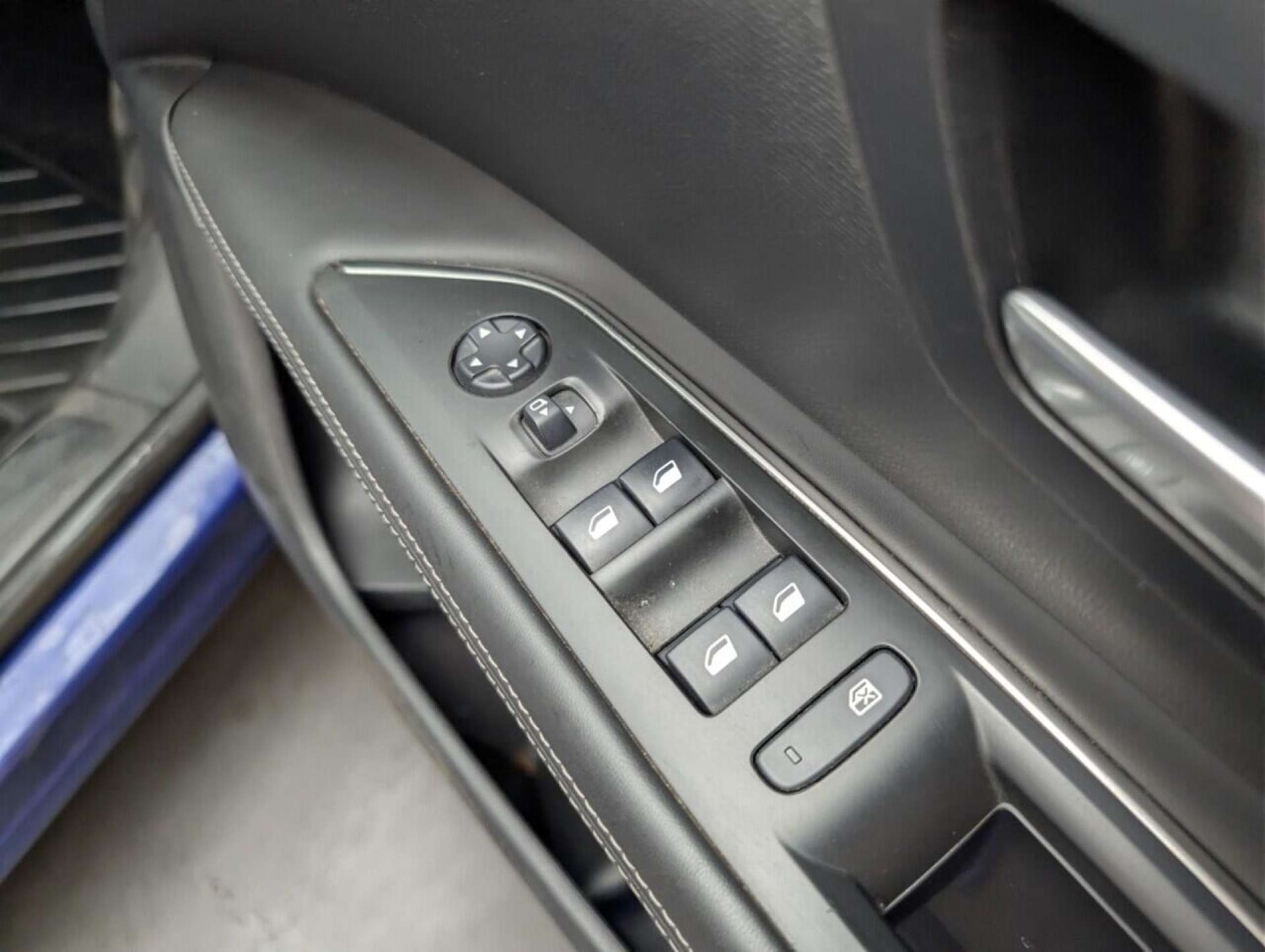 Used Peugeot 3008 2018 for sale - 77713538: Photo 20