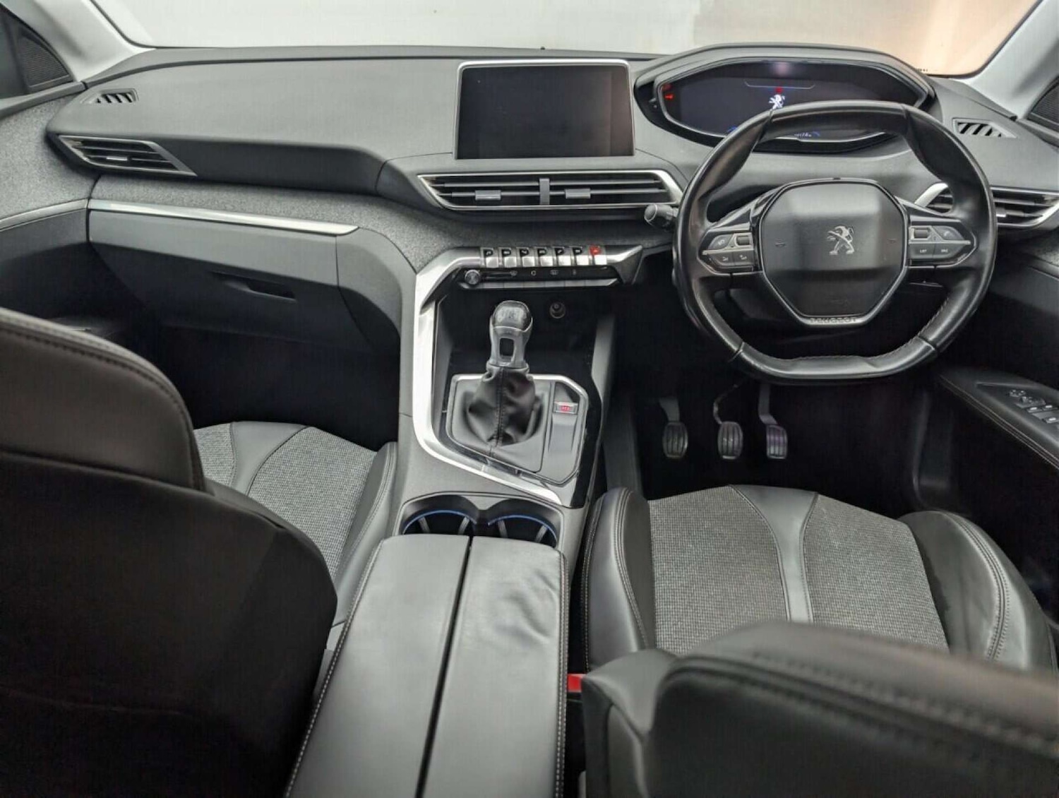 Used Peugeot 3008 2018 for sale - 77713538: Photo 22