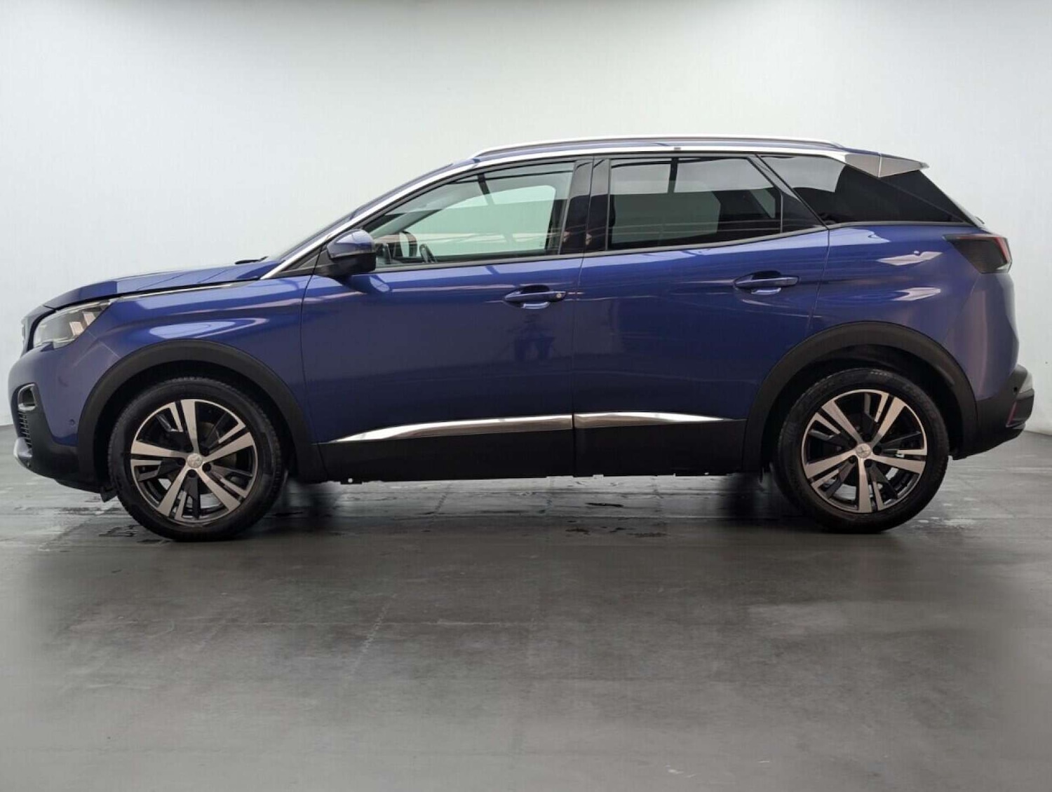 Used Peugeot 3008 2018 for sale - 77713538: Photo 4